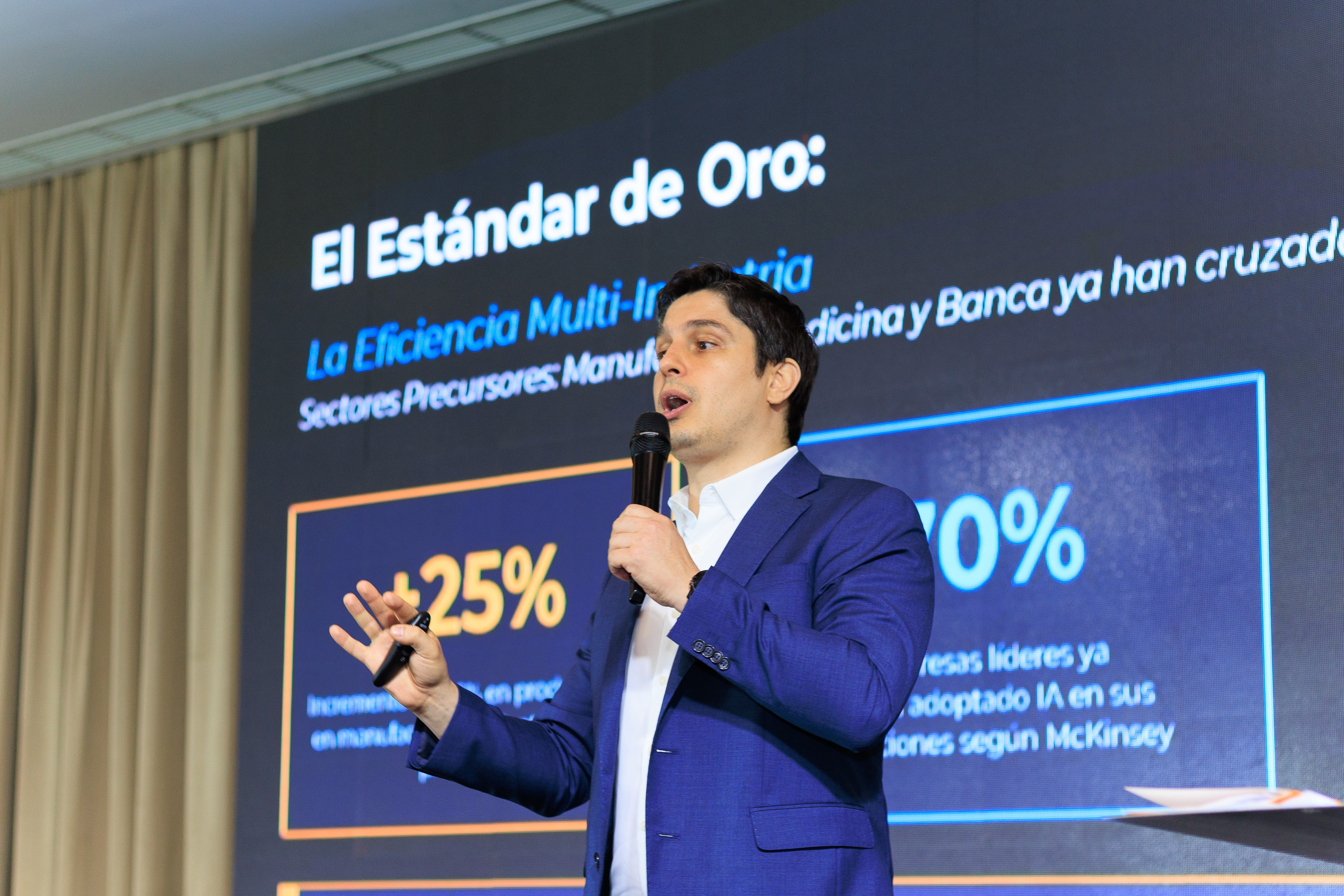 Conferencia del Summit